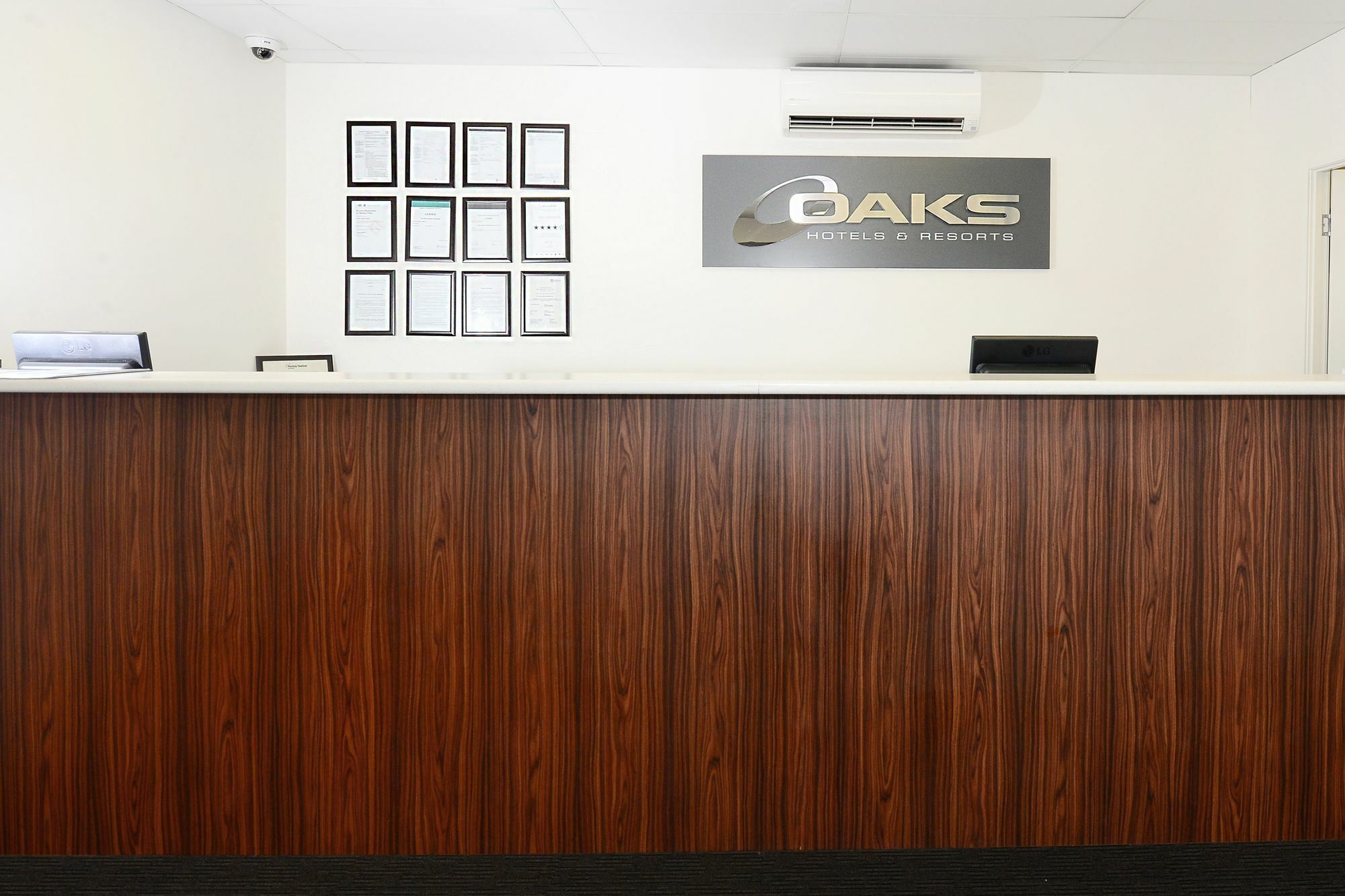 Oaks Moranbah Suites Exterior photo